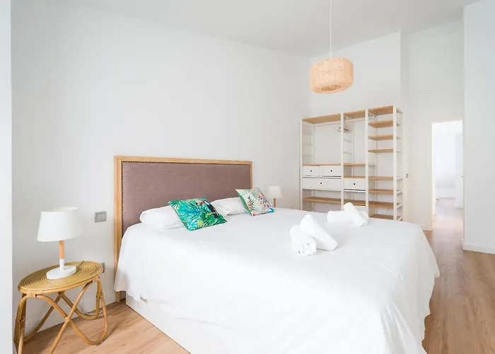 Las Canteras Beach Apartment Sagasta II